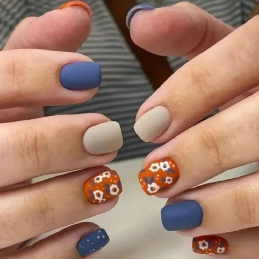 24 Pieces Flower Multi Color Design Press On Nails